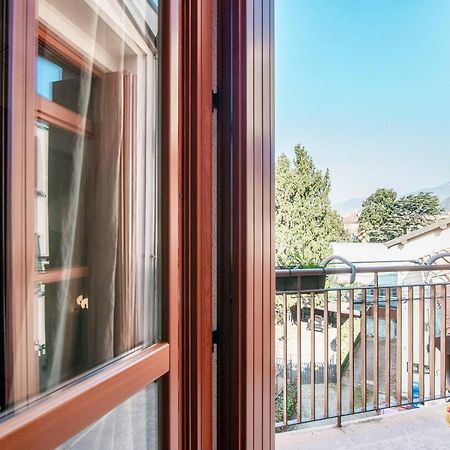 コモJoivy Isotta'S House With 2 Cosy Balconiesアパートメント エクステリア 写真