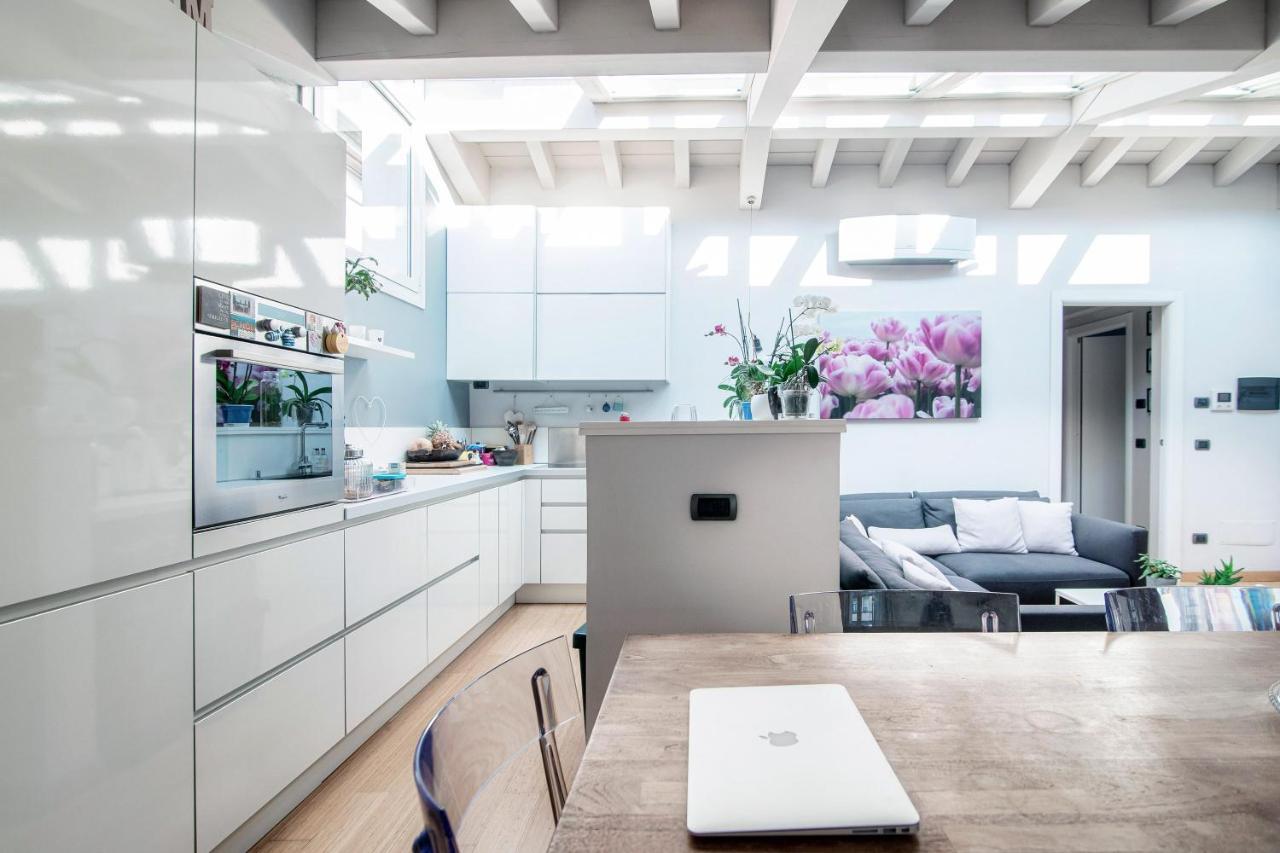 コモJoivy Isotta'S House With 2 Cosy Balconiesアパートメント エクステリア 写真