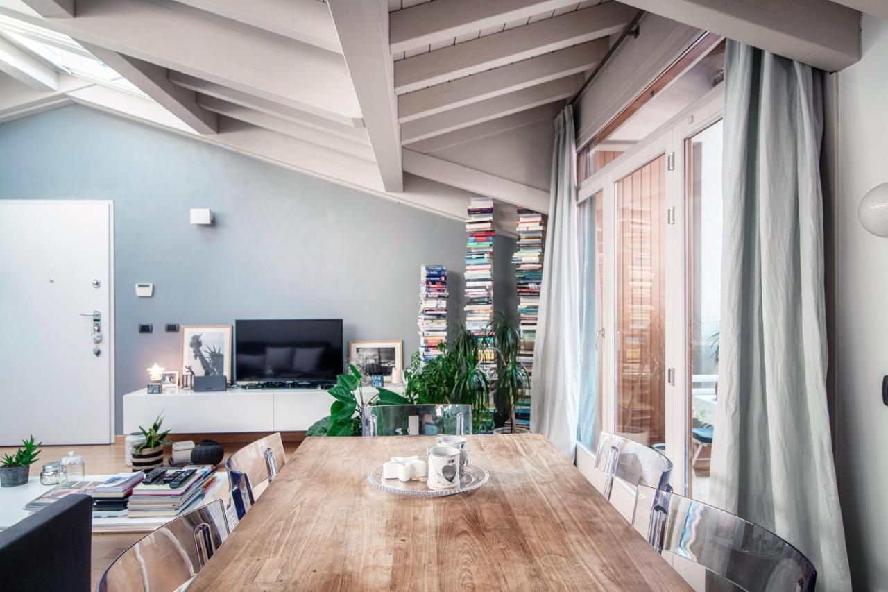 コモJoivy Isotta'S House With 2 Cosy Balconiesアパートメント エクステリア 写真