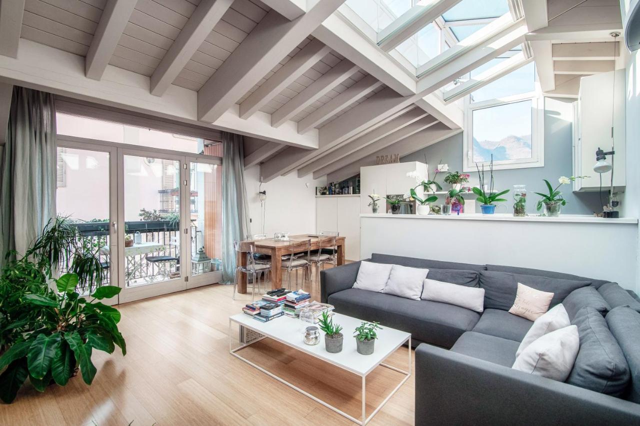 コモJoivy Isotta'S House With 2 Cosy Balconiesアパートメント エクステリア 写真